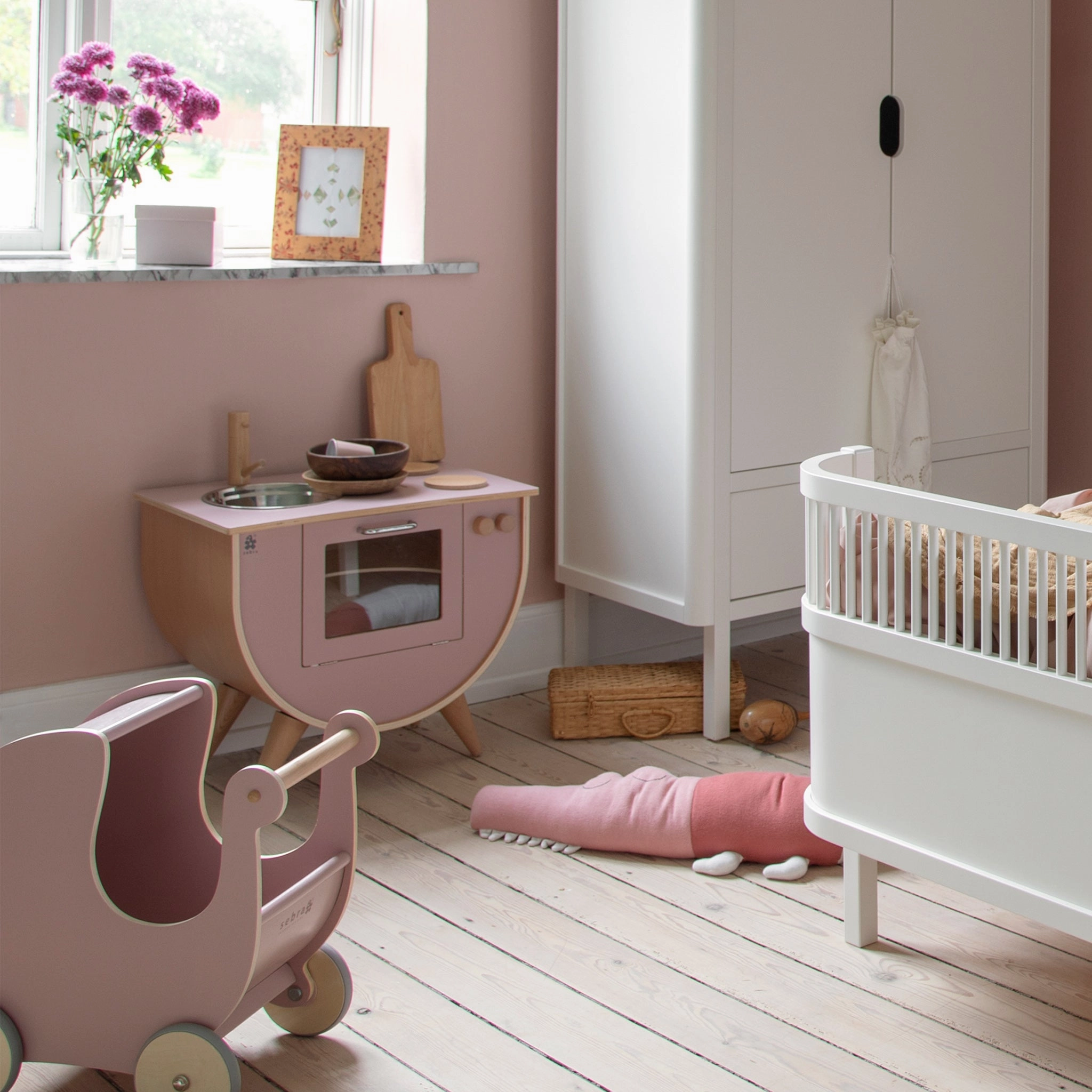 Babykids_Sebra Toys_Premium Quality Sebra, Wooden Play Kitchen, Blossom Pink