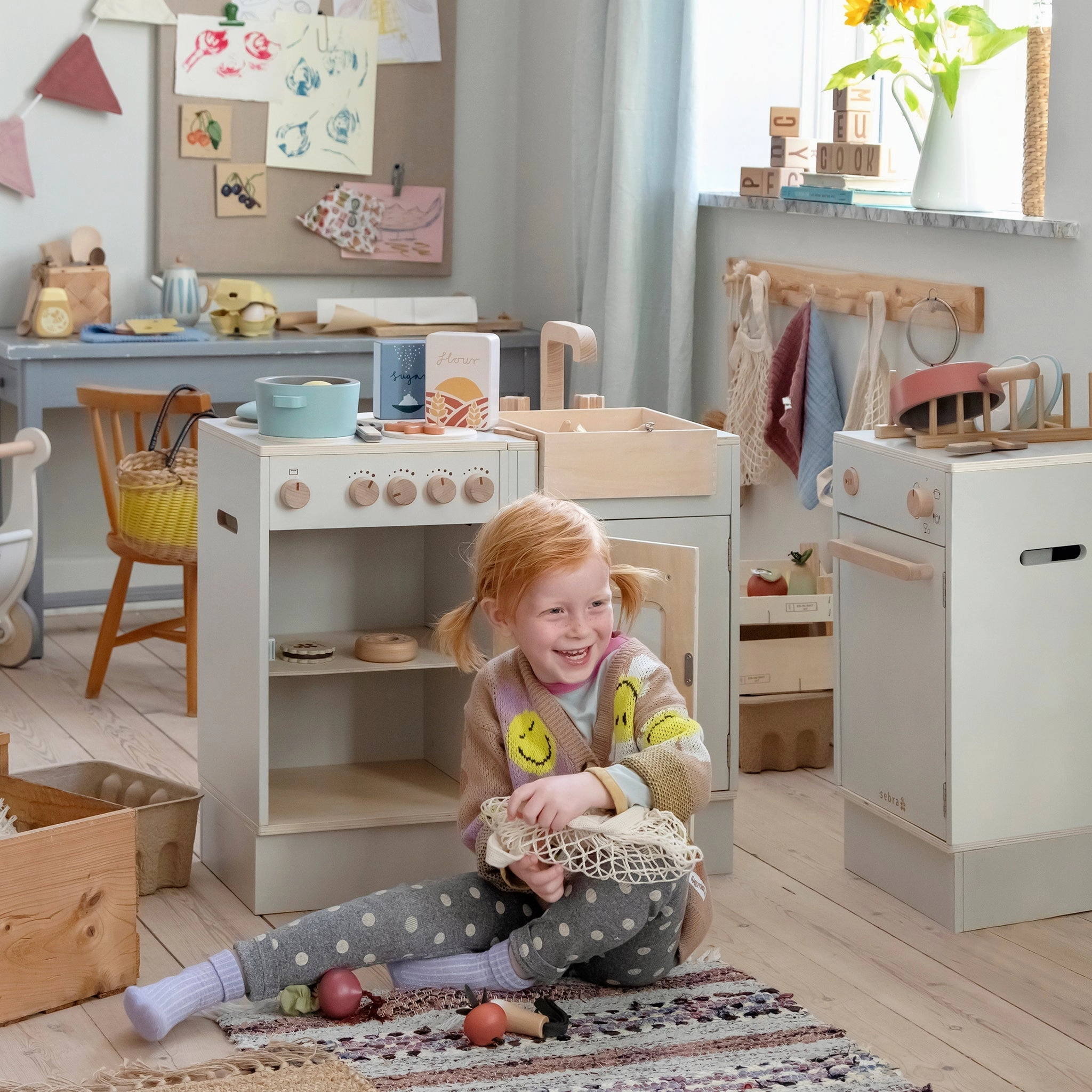 Babykids_Sebra Toys_Premium Quality Sebra, Wooden Play Kitchen Stove