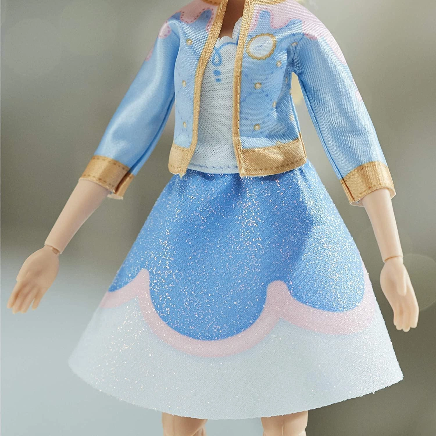 Disney Princess Comfy Squad Cinderella's Sweet Scooter, Fashion Doll