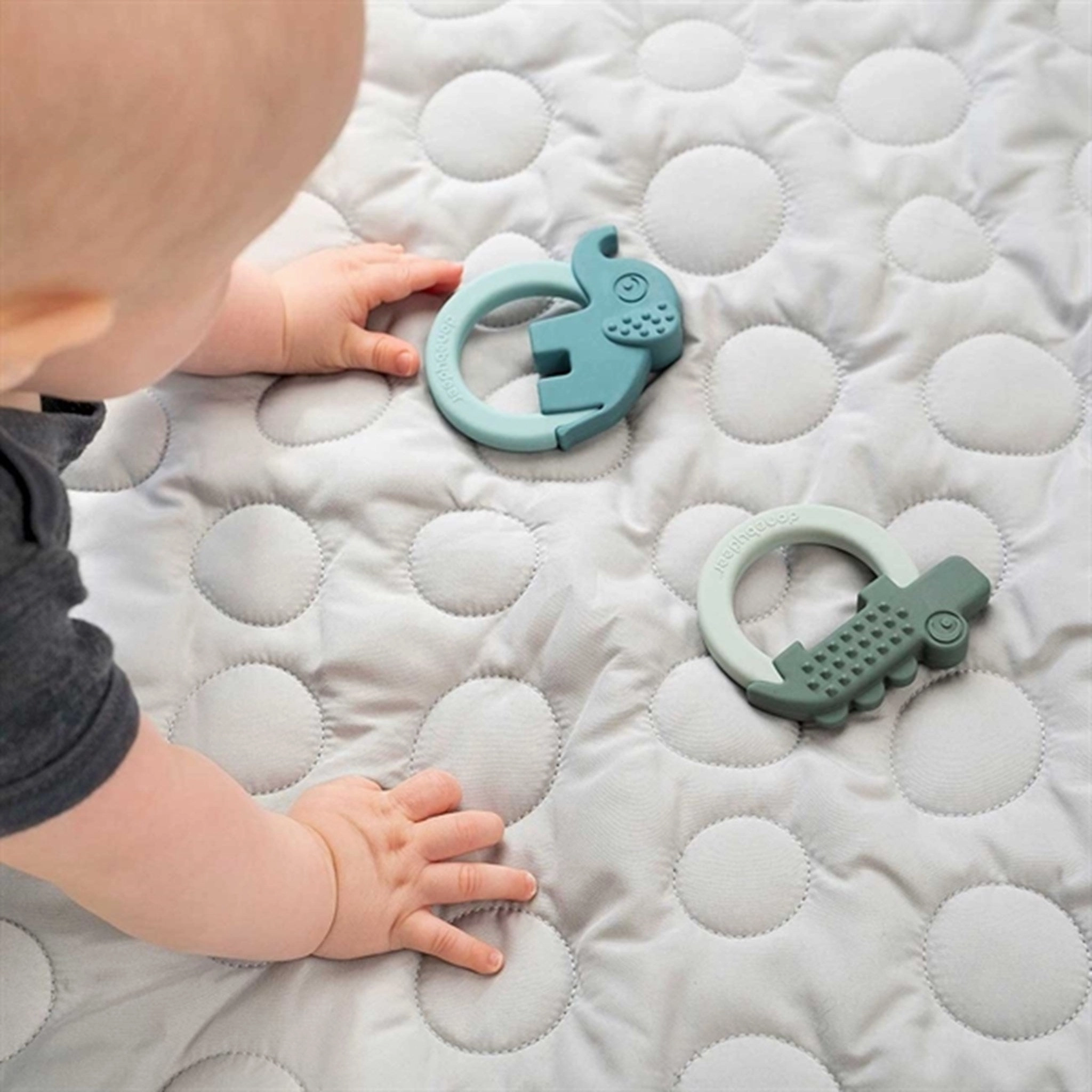 Done by Deer Teether 2-pack Deer Friends Blue/Green
