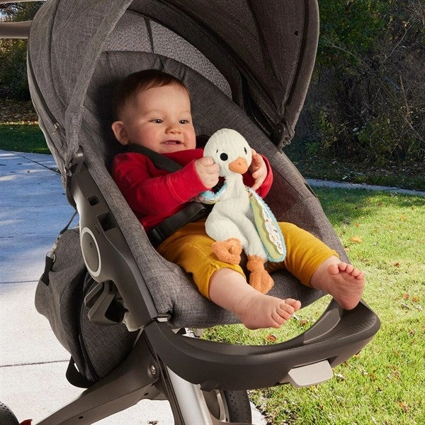 Fisher-Price Sensimals Snuggle Up Goose