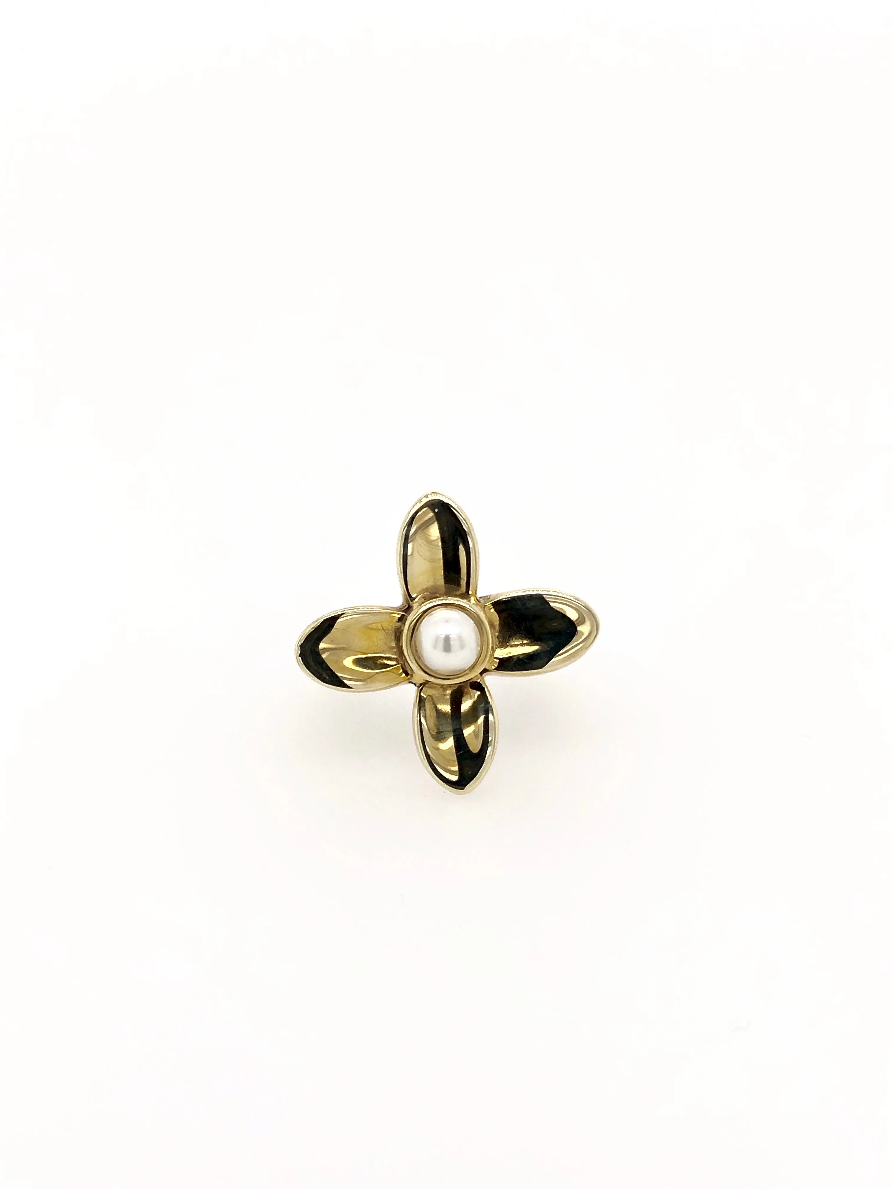 Forever Jewellery Flower Pearl Ring