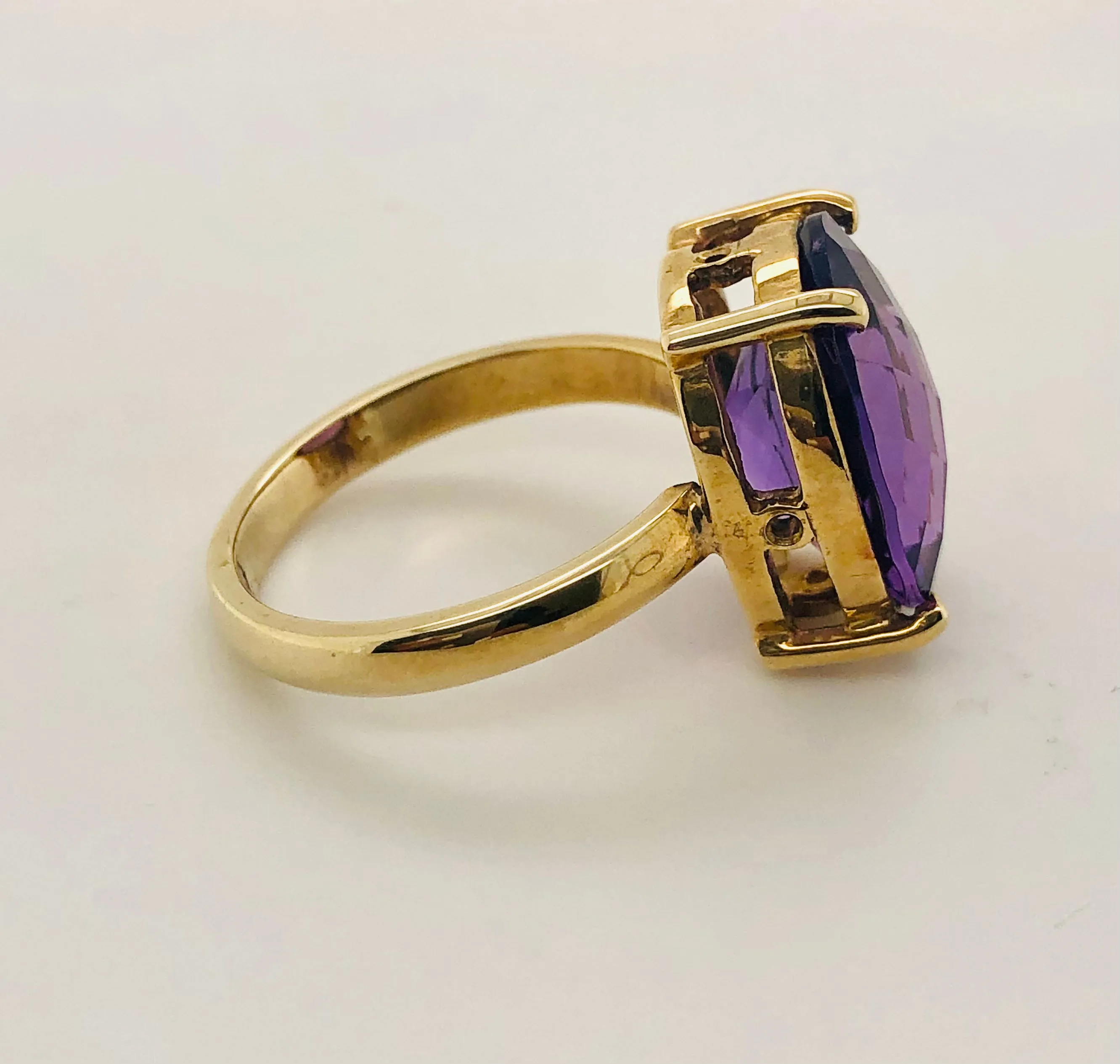 Forever Jewellery Lila Amethyst Ring