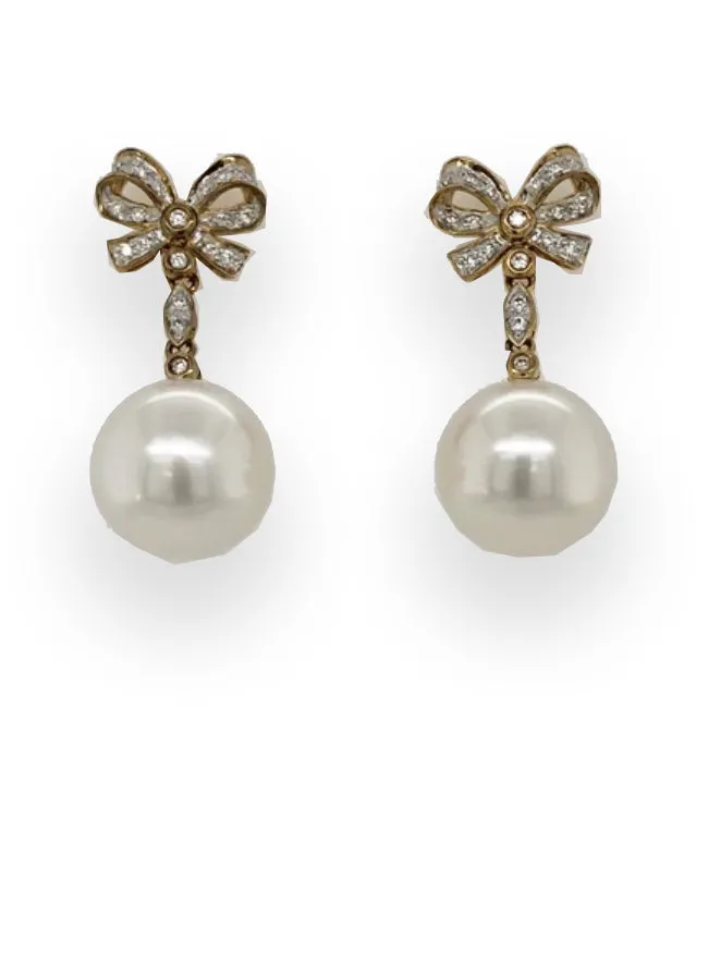 Forever Jewellery Ribbon Bow Pearl Earrings