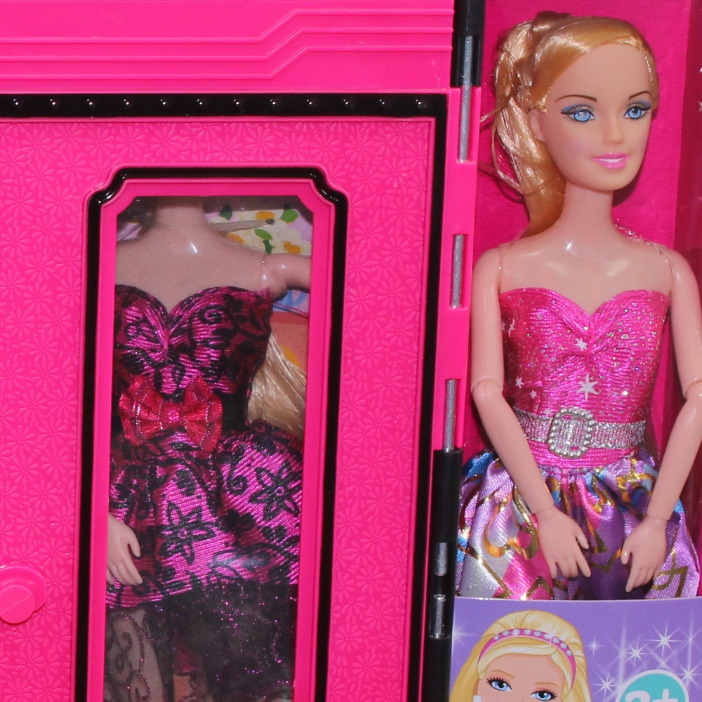 Gorgeous Wardrobe Dress-Up Modern Girl