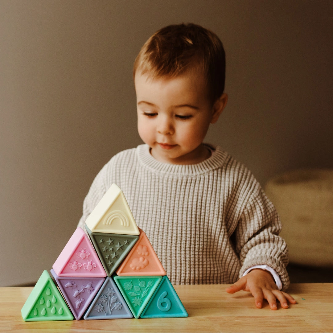 Jellystone Designs Triblox - Rainbow Bright