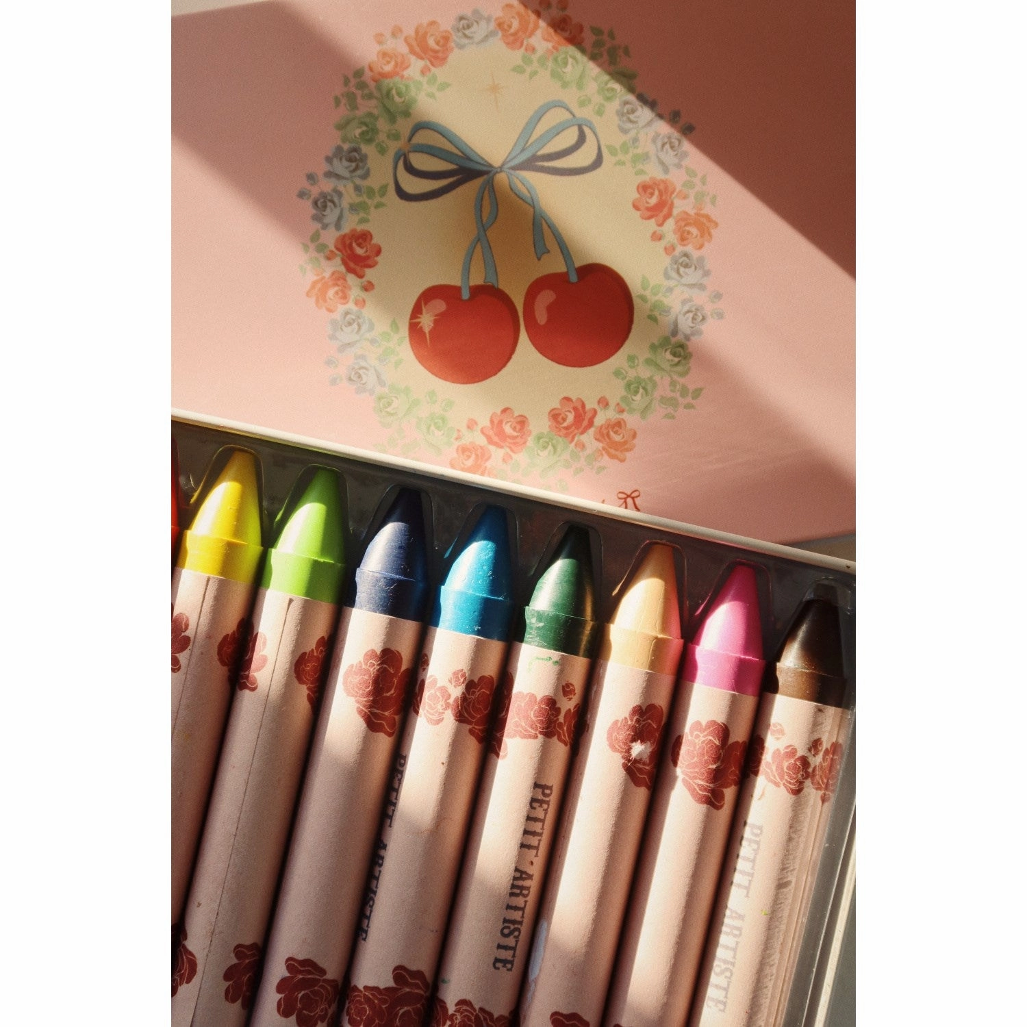 Konges Sljd Cherry Bow Crayons Bees Wax 10 Pcs