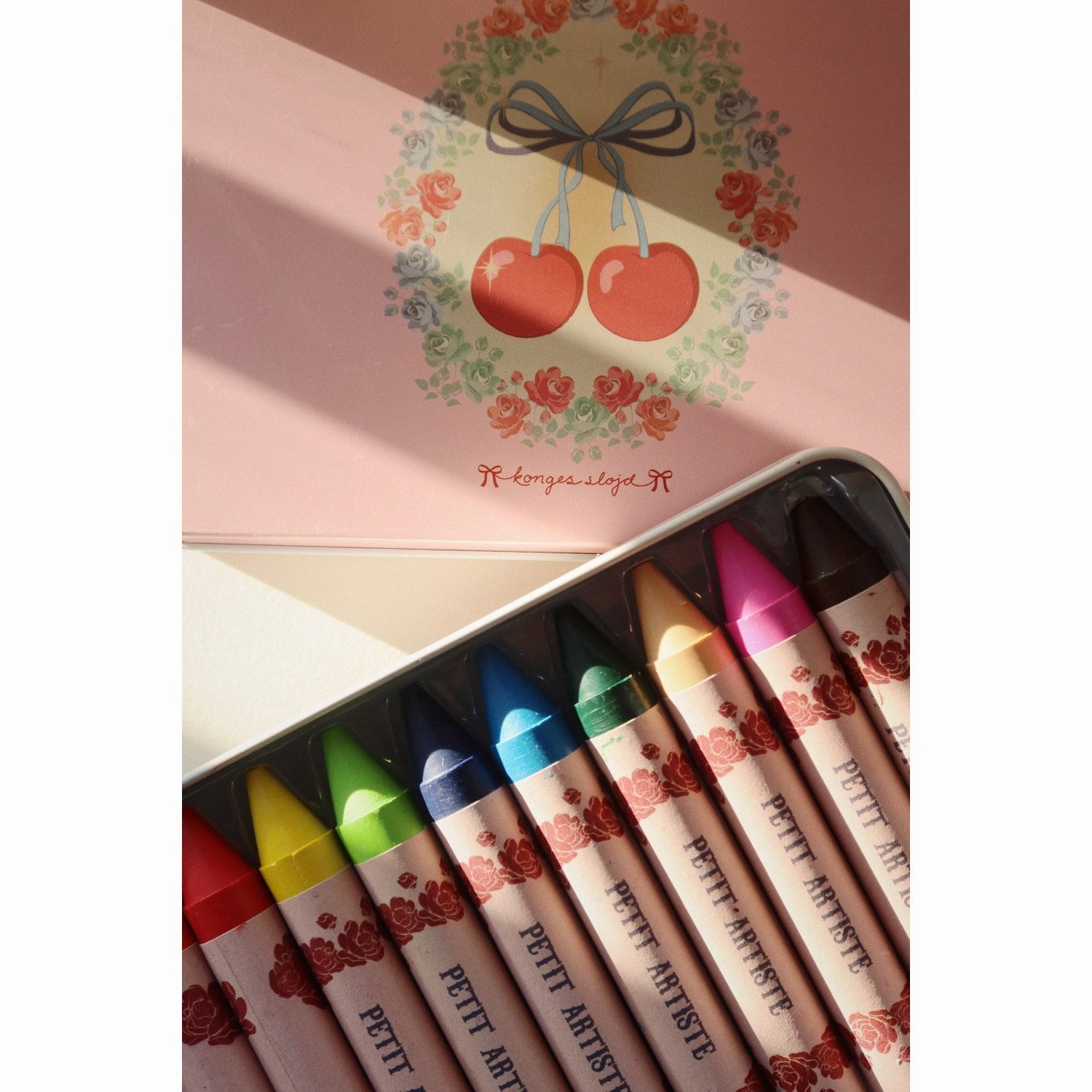 Konges Sljd Cherry Bow Crayons Bees Wax 10 Pcs