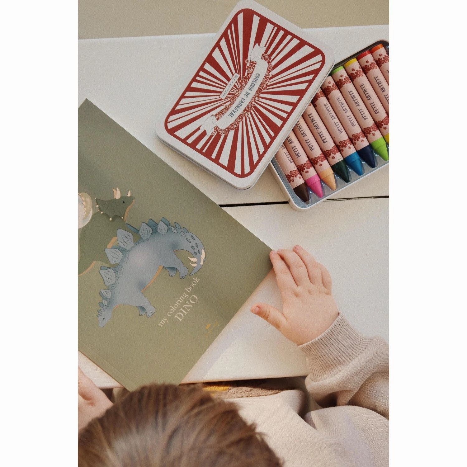Konges Sljd Dino Coloring Book And Crayons