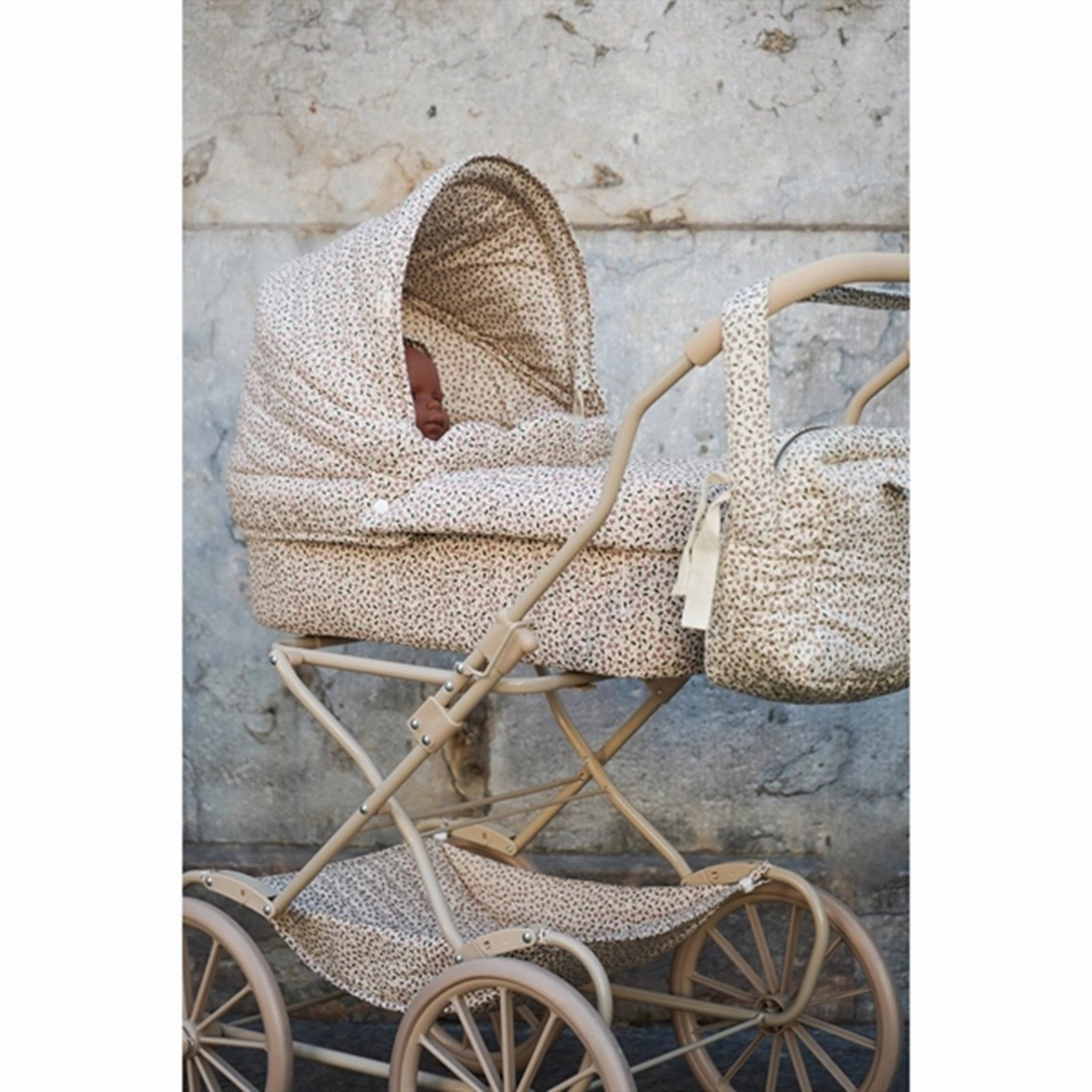 Konges Sljd Milk Tank Doll Pram