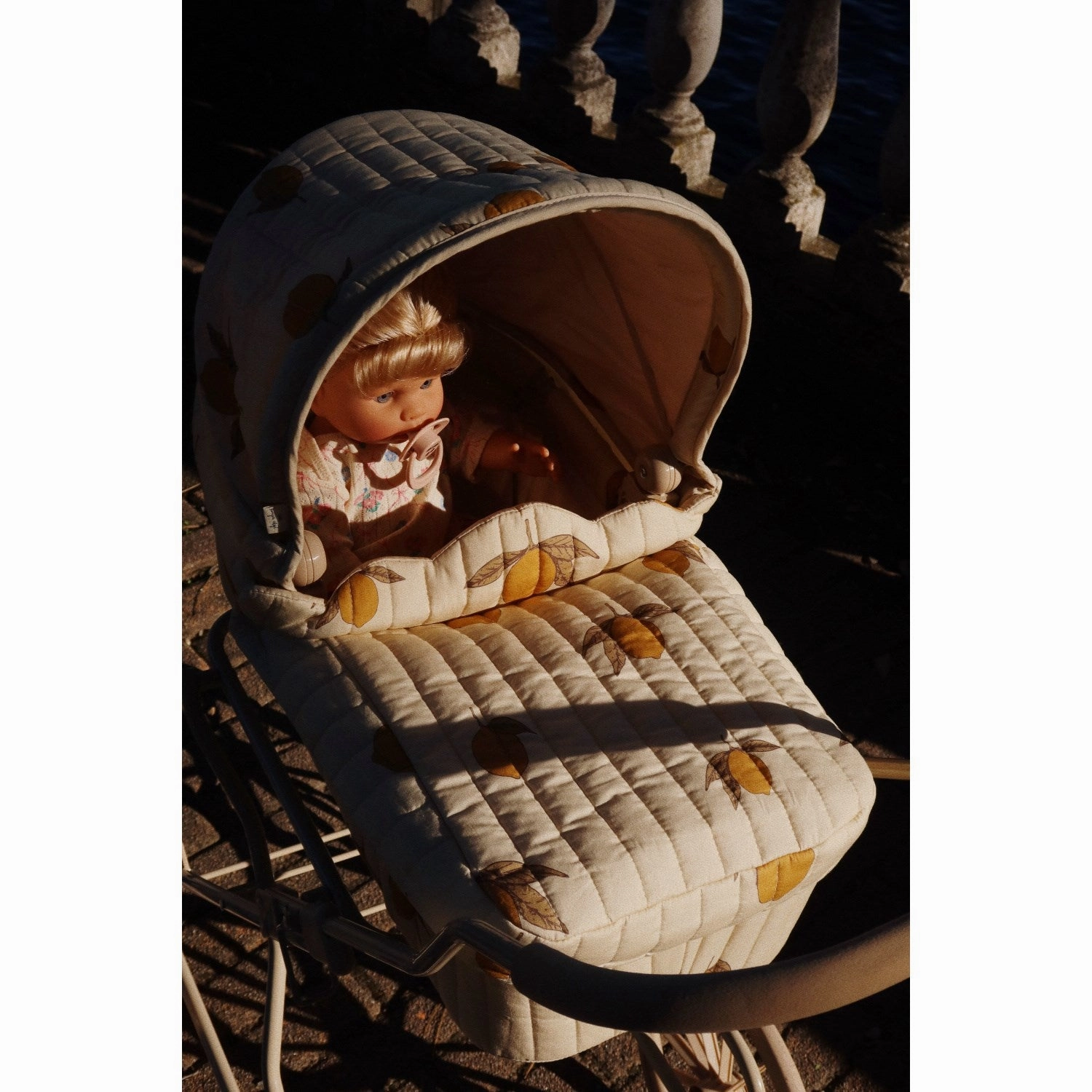 Konges Sljd Mon Grand Citron Doll Pram