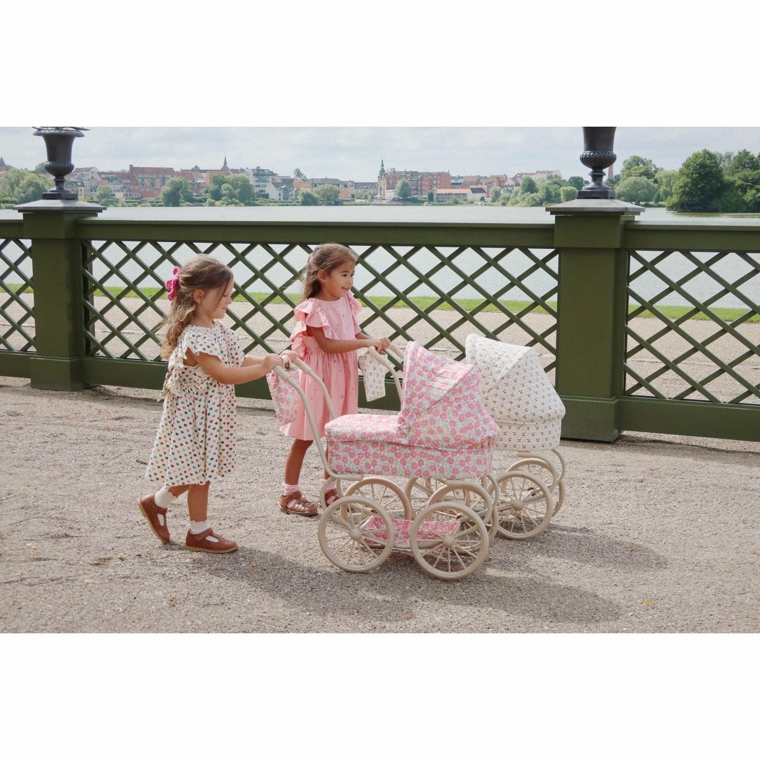 Konges Sljd Rose Anglaise Minnie Doll Pram