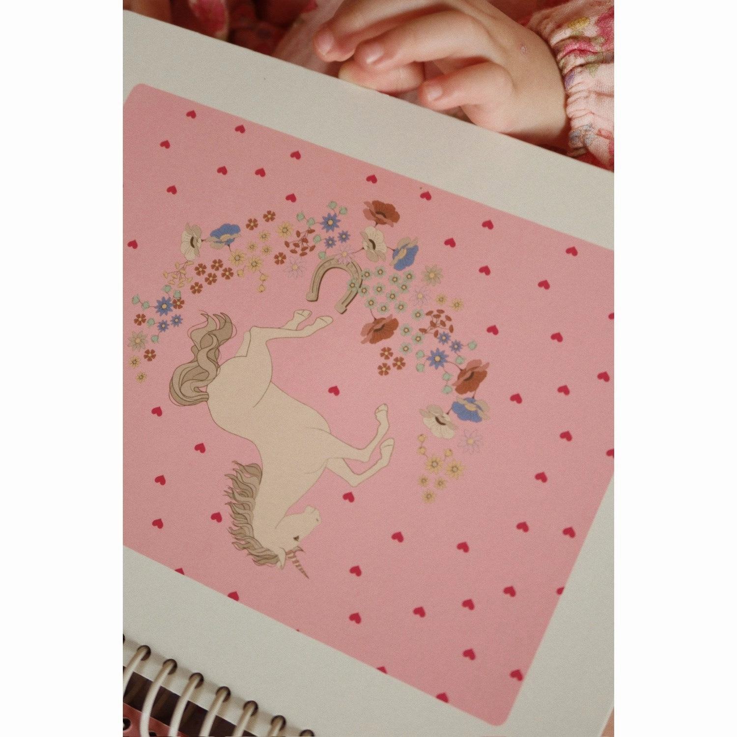 Konges Sljd Unicorn Magic Water Book Fsc