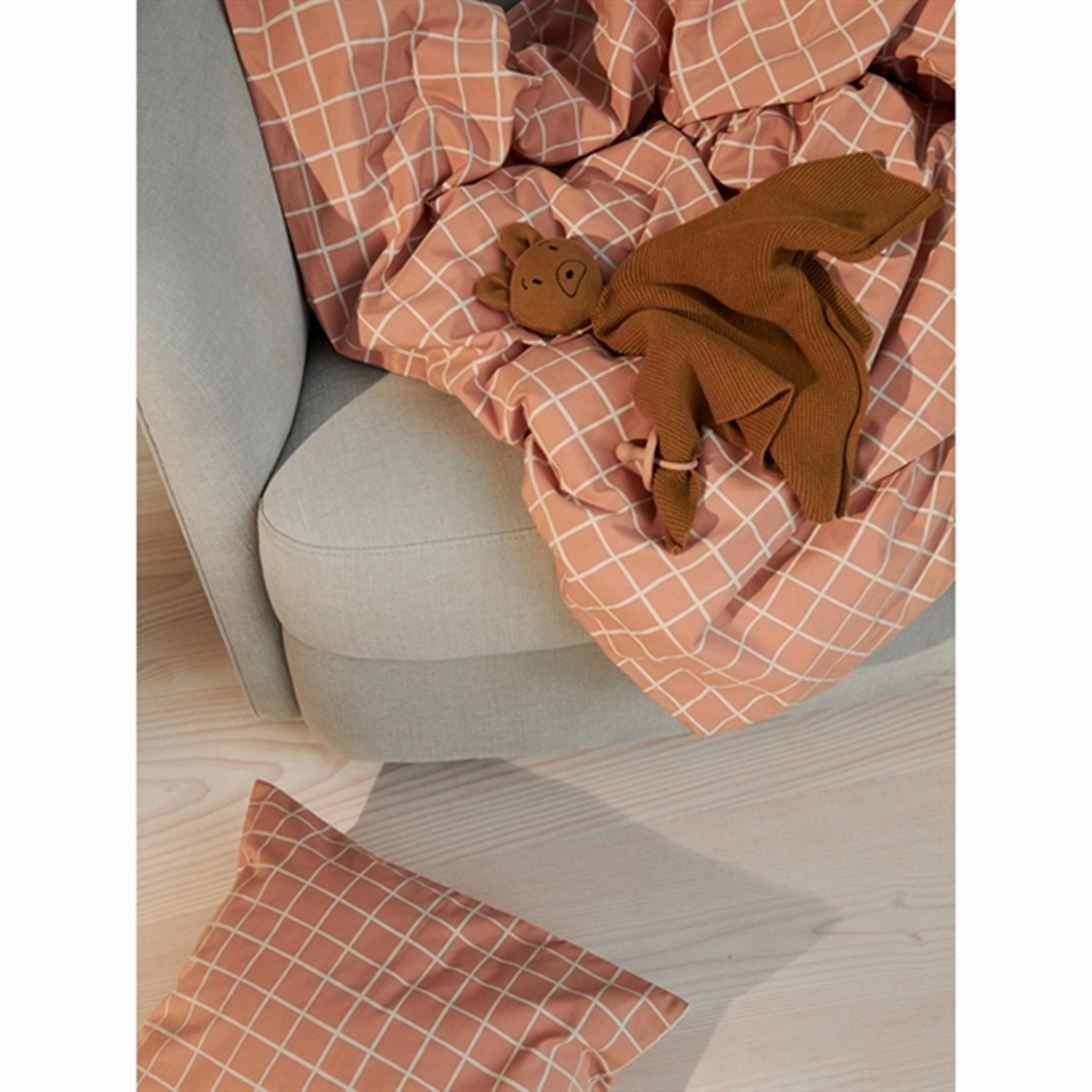 Liewood Milo Knit Cuddle Cloth Mr Bear Golden Caramel