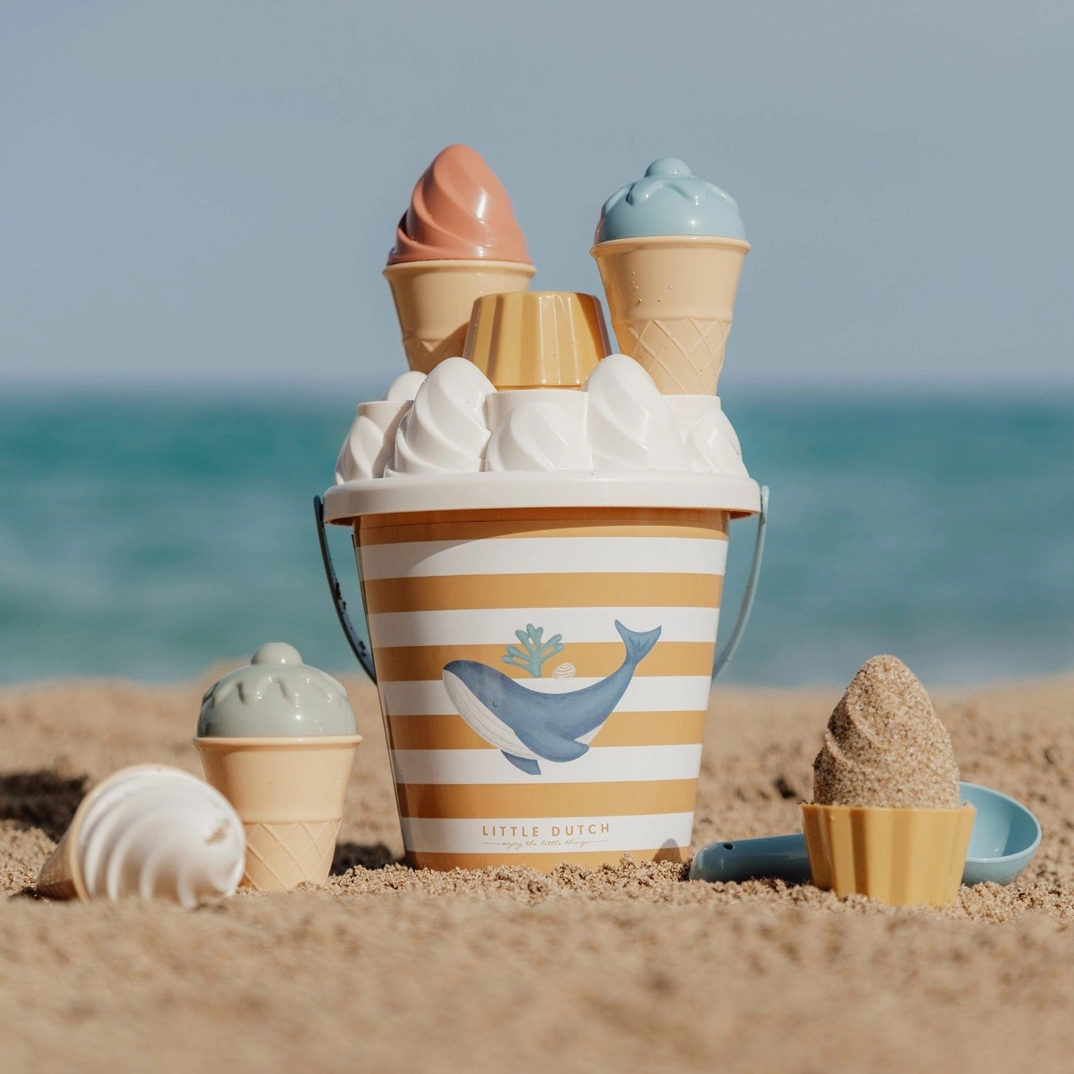 Little Dutch Ice Cream Bucket Set - Ocean Dreams Blue