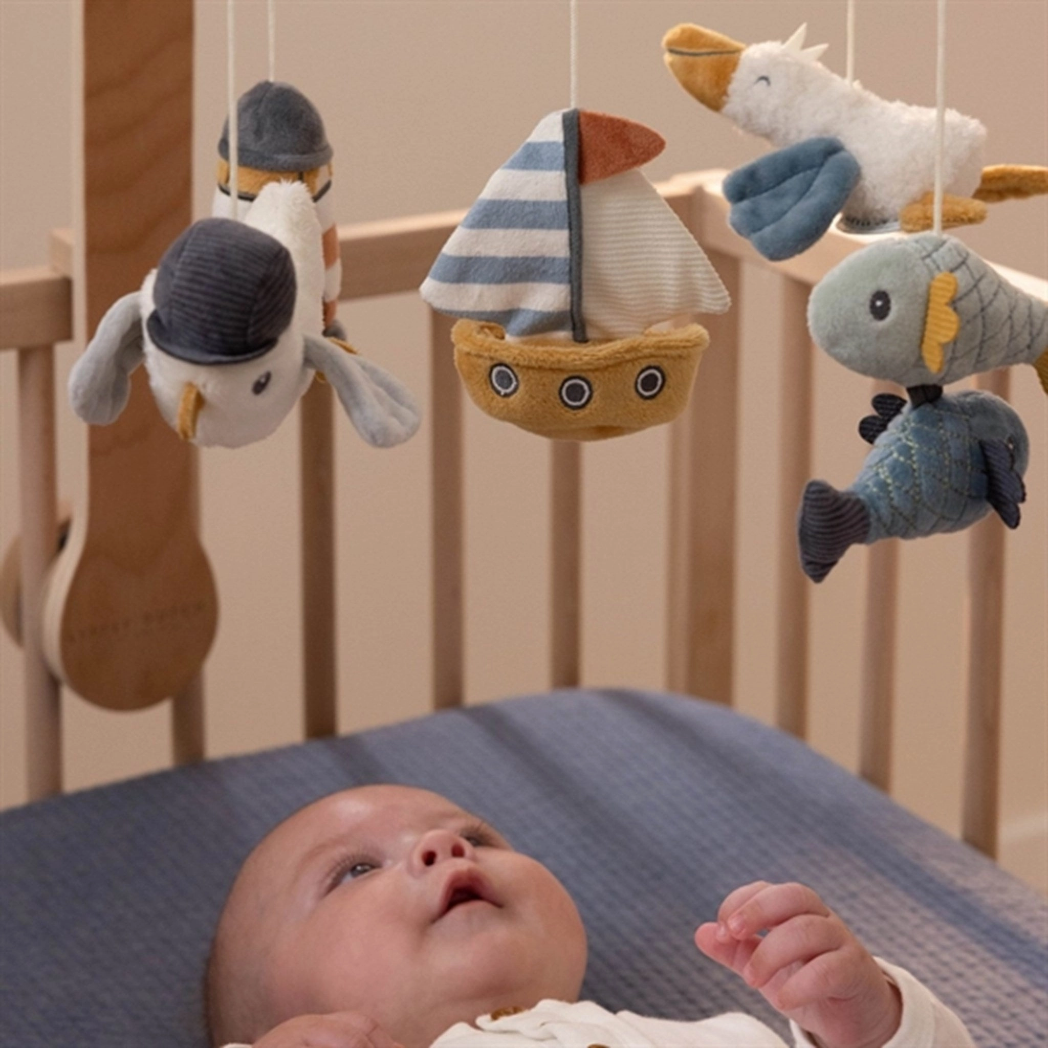 Little Dutch Sailors Bay Musik Uro - Tr