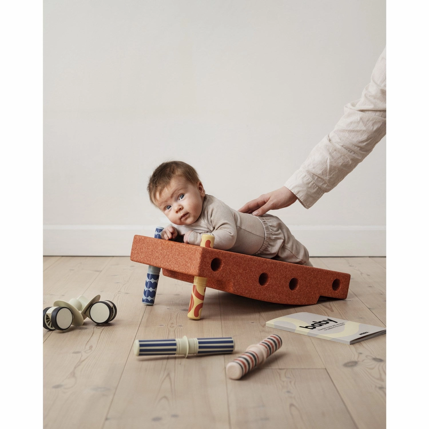 MODU Burnt Orange / Dusty Green Baby Motorikst