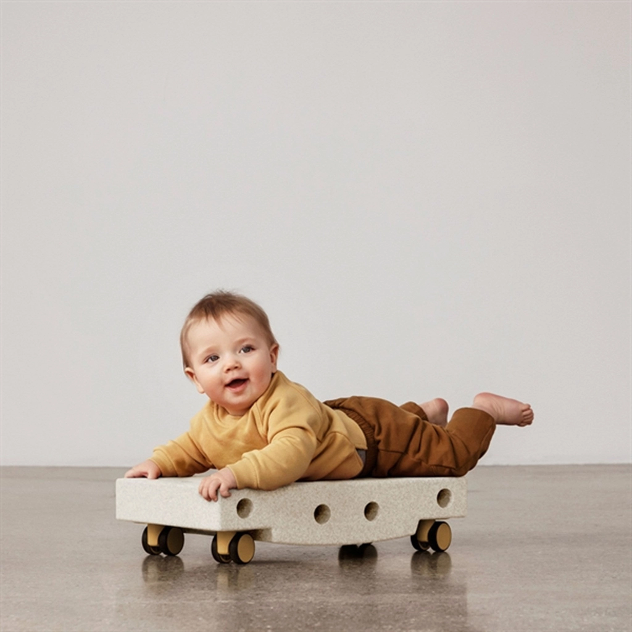 MODU Scooter Board Sand Grey/Honey Yellow