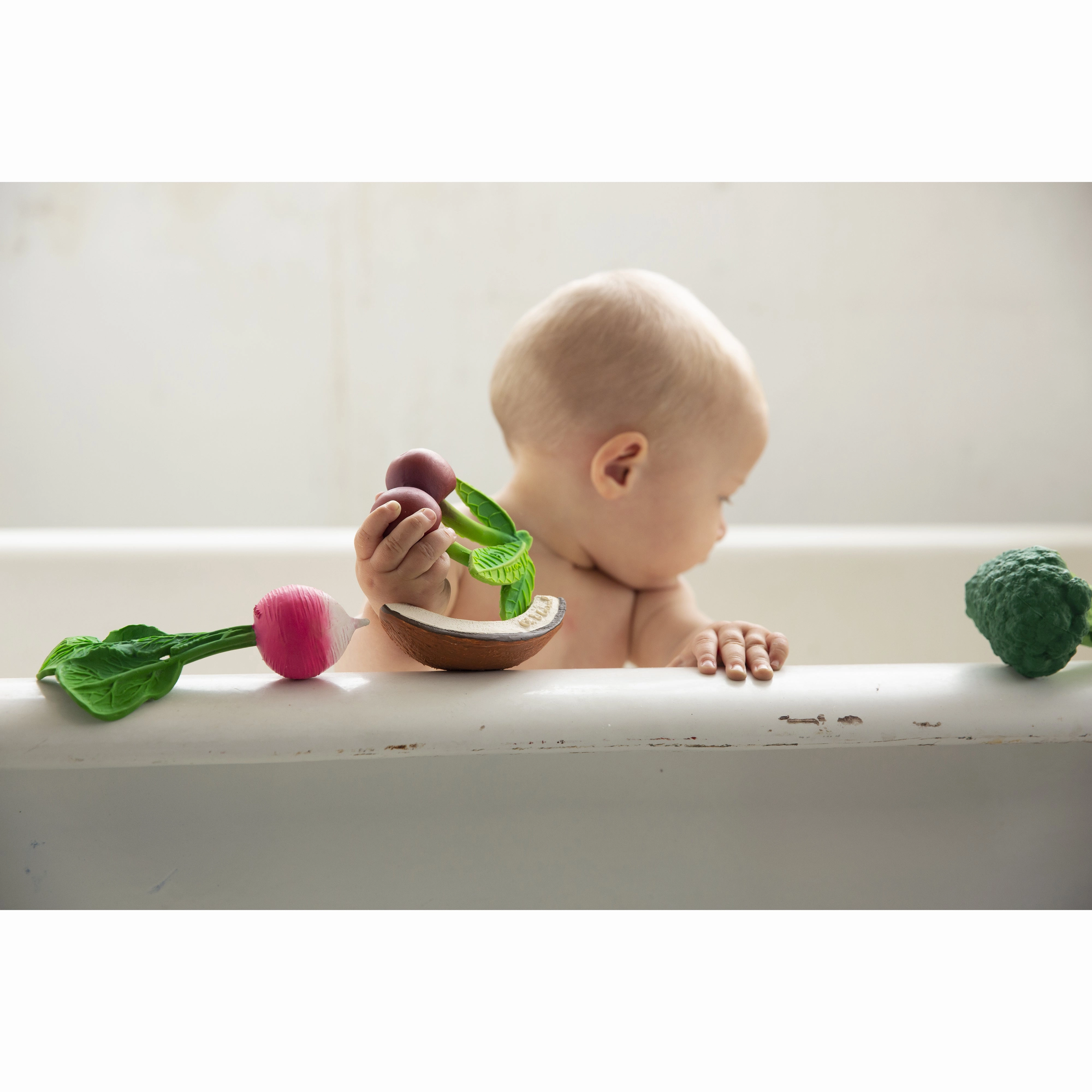Oli & Carol Coco The Coconut Teether