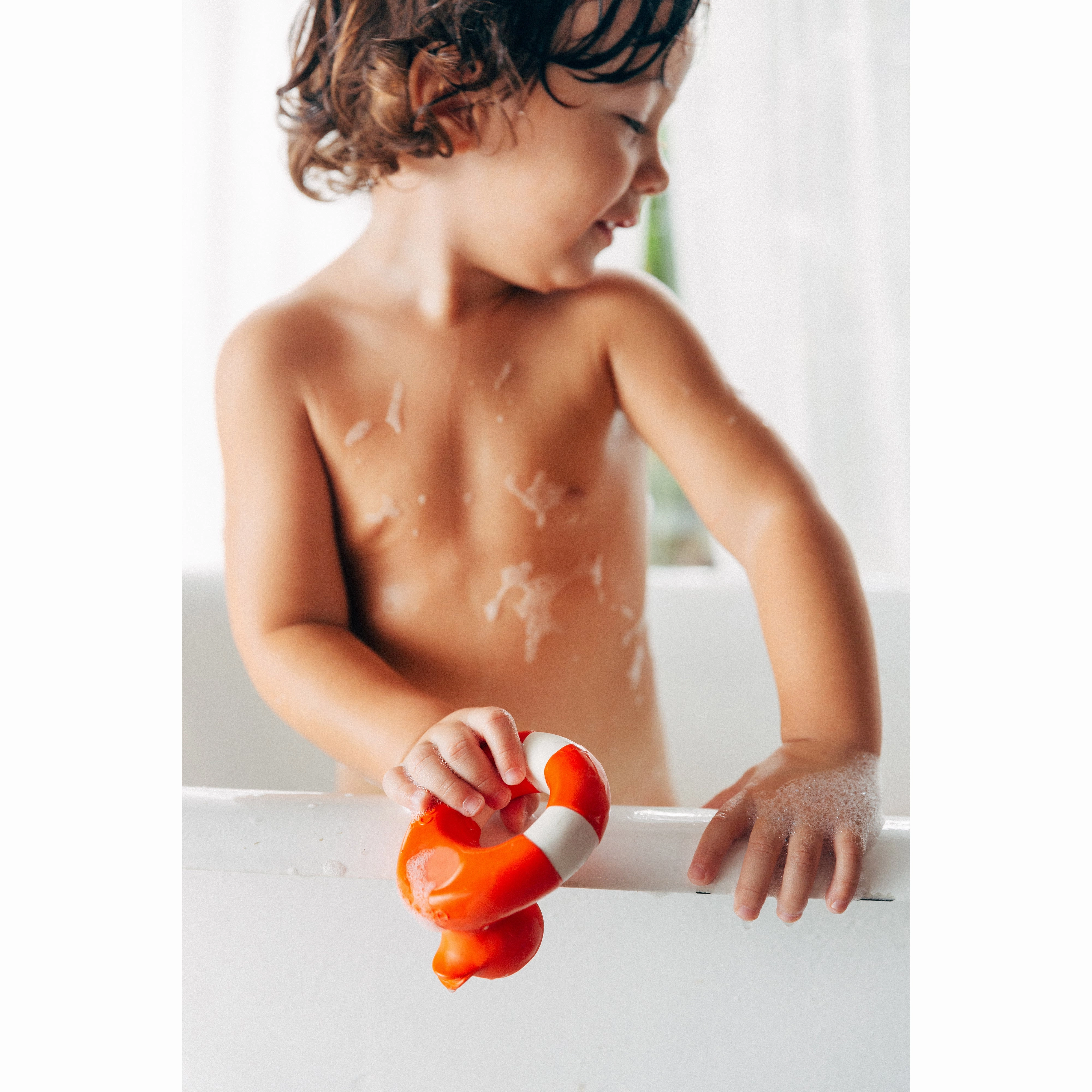 Oli & Carol Floatie Duck Red Teether