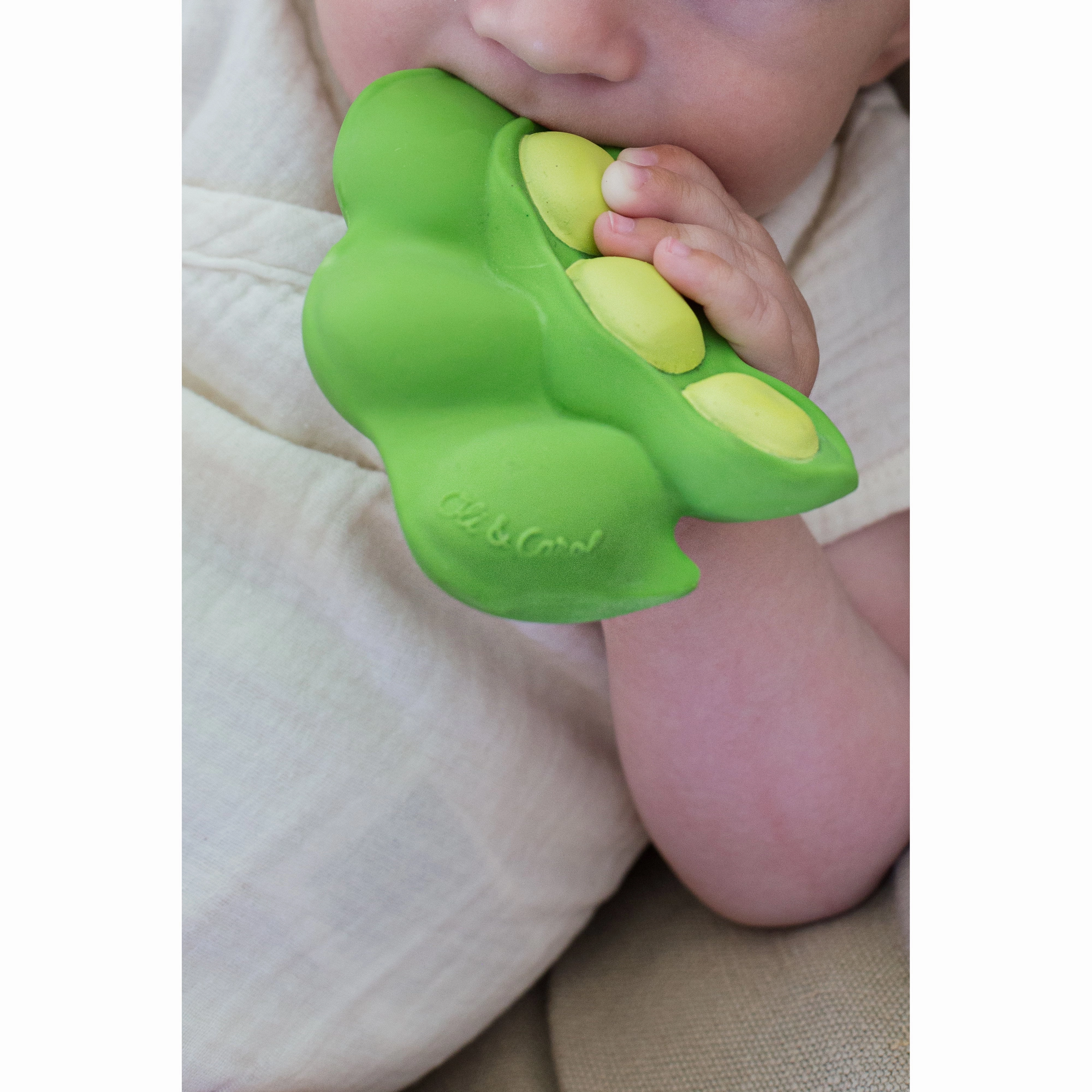 Oli & Carol Keiko The Edamame Teether