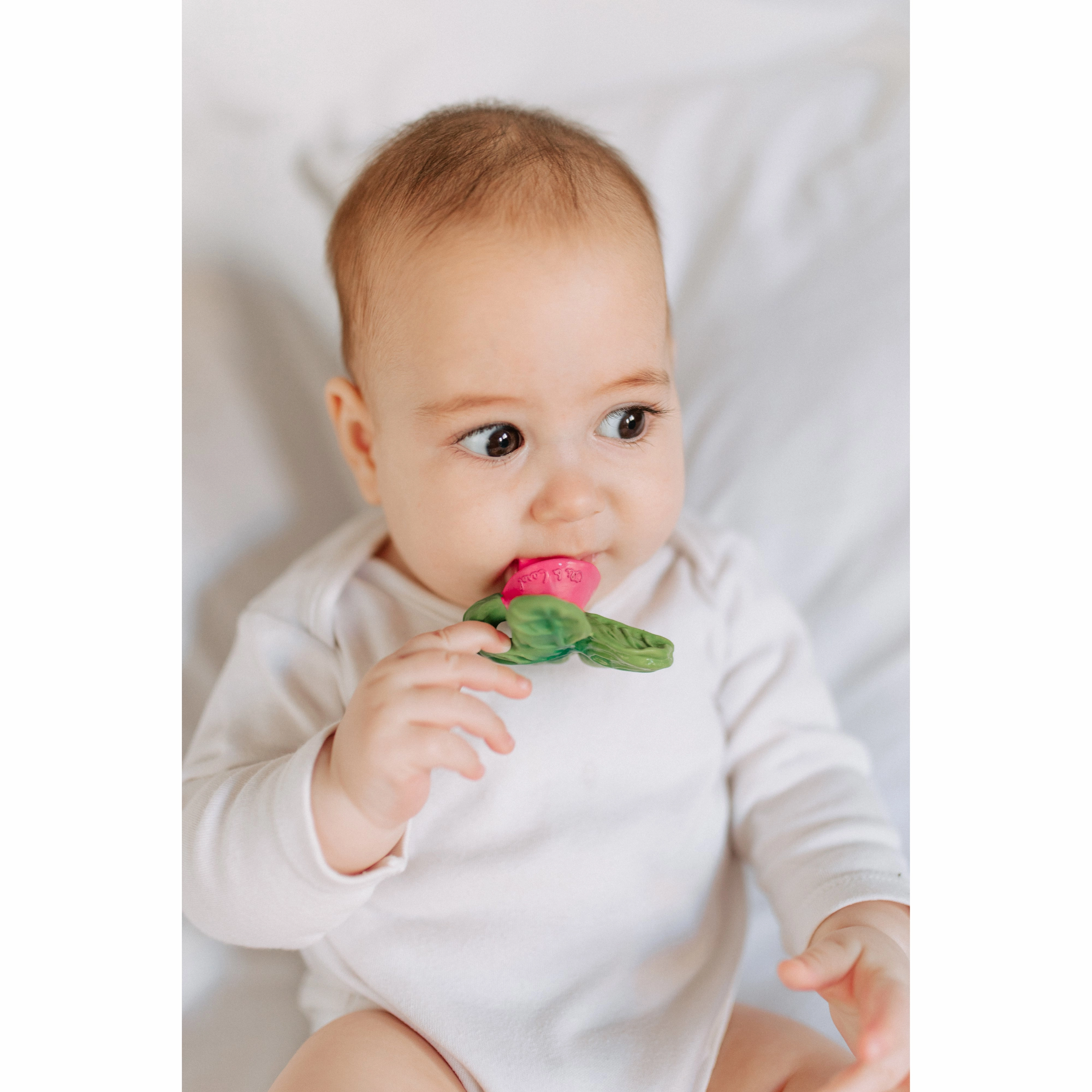 Oli & Carol Ramonita The Radish Teether