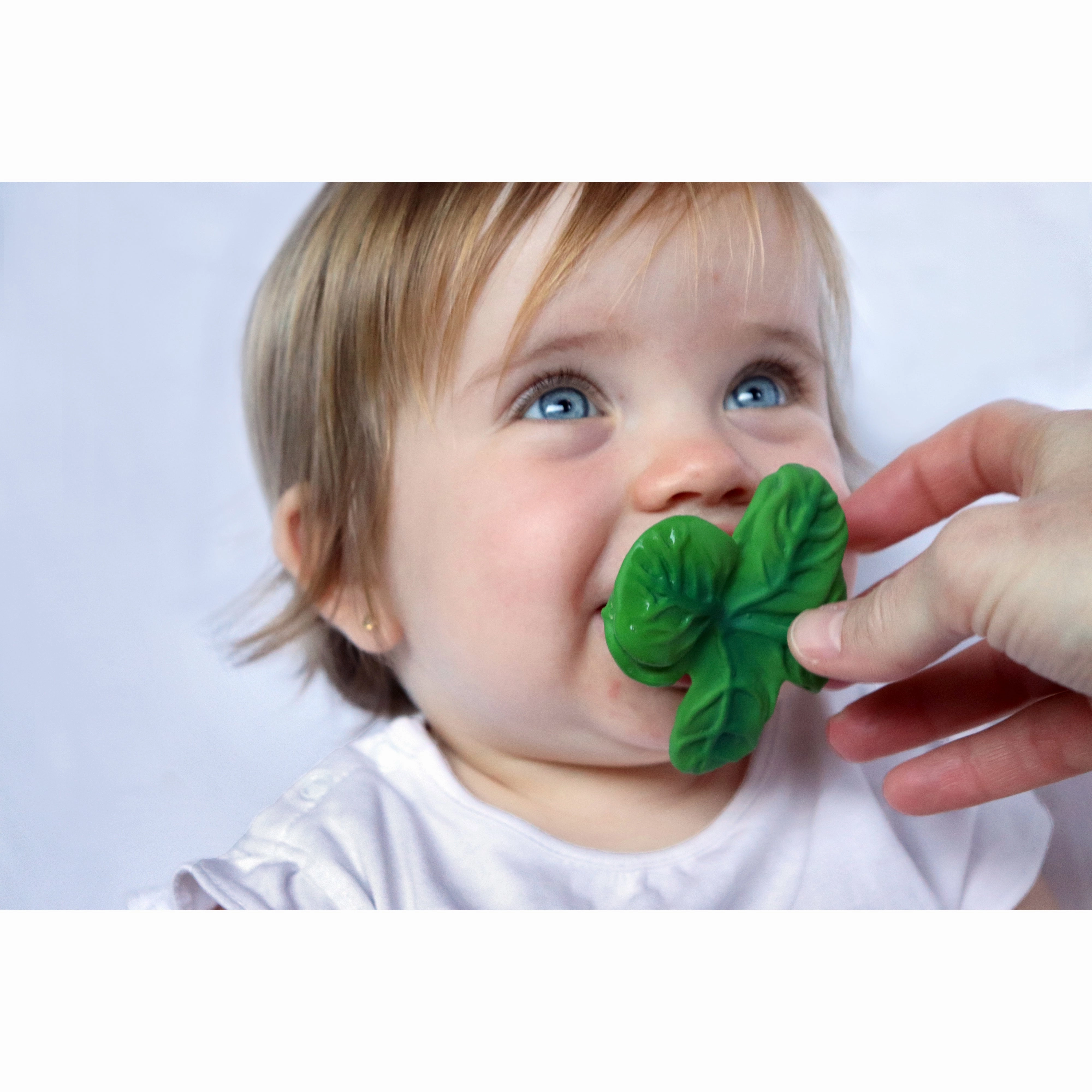 Oli & Carol Ramonita The Radish Teether