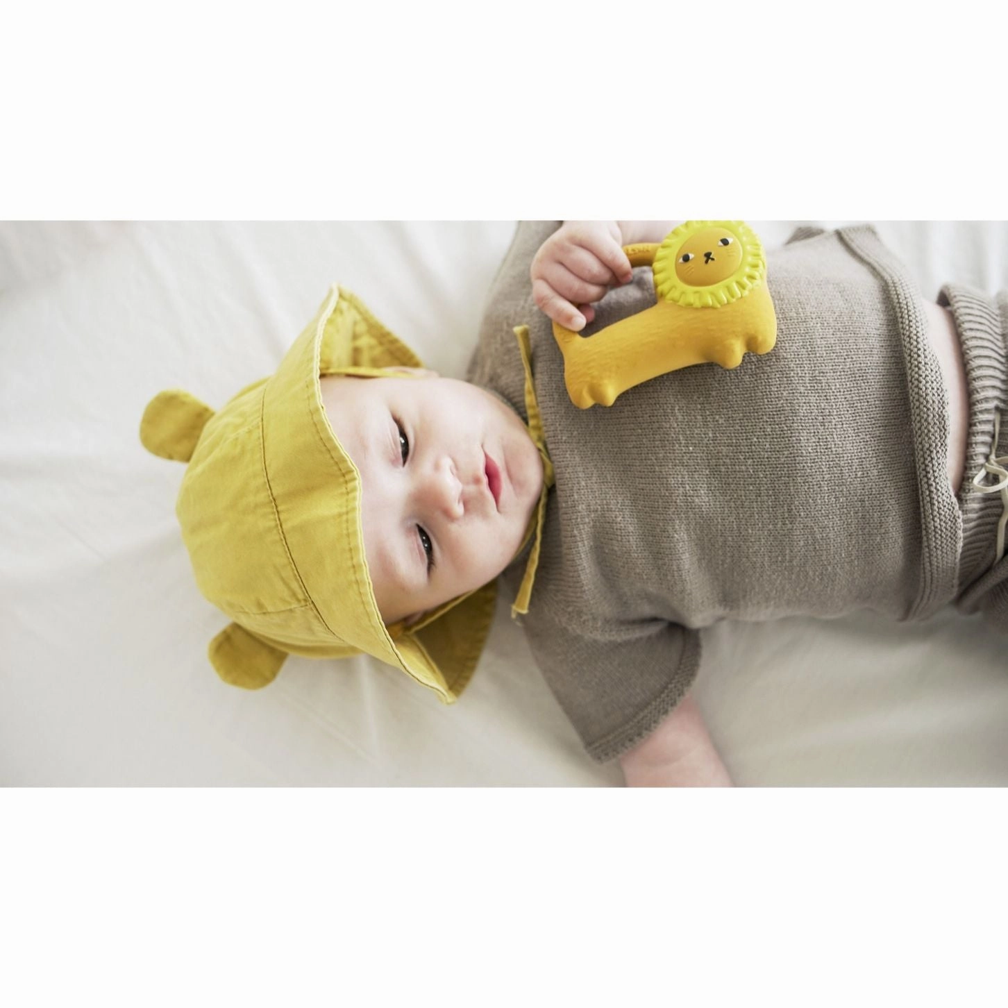 Oli & Carol Richie Lion Teether