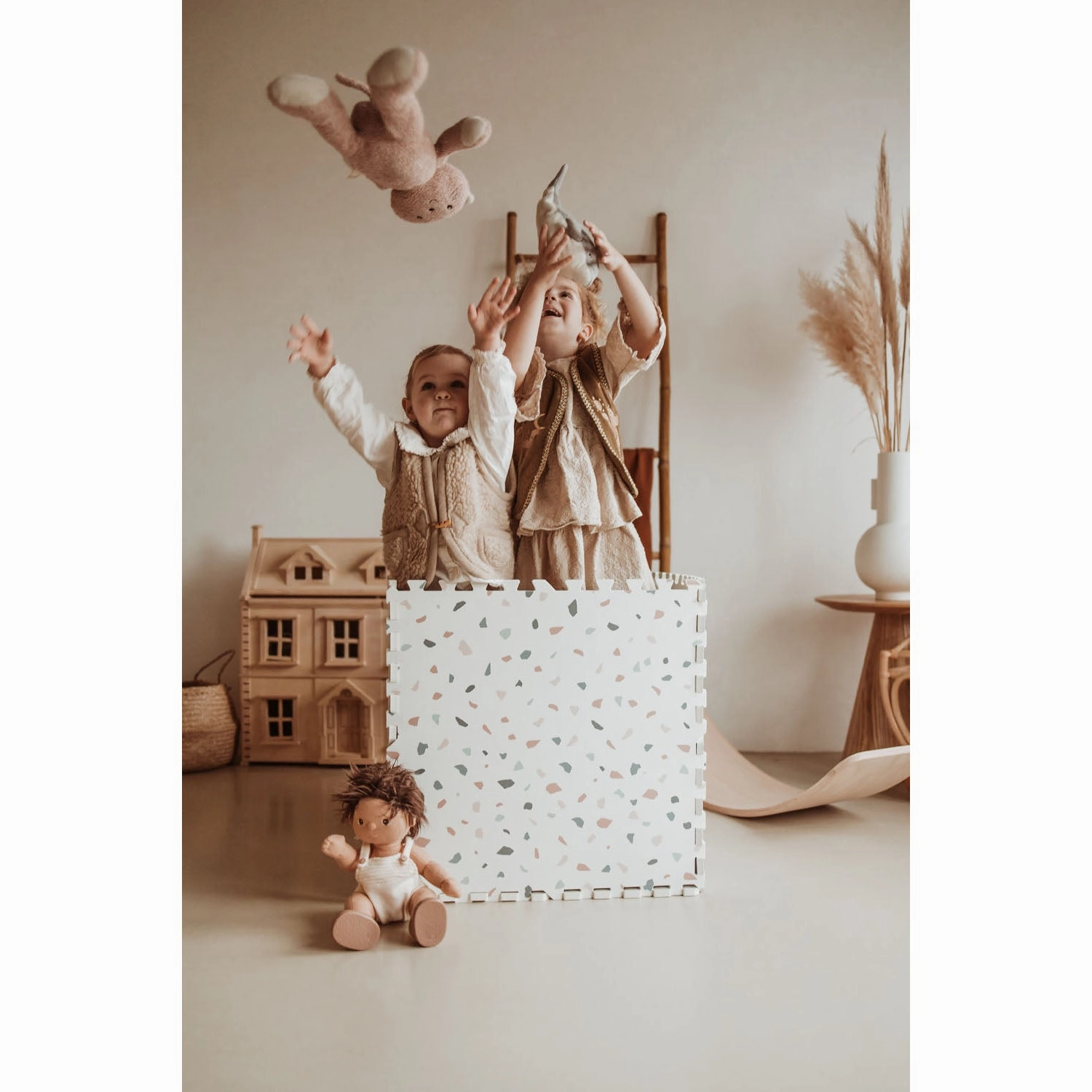 Play&Go EEVAA 3-in-1 Reversible Puzzle Playmat - Alphabet - 180x180cm