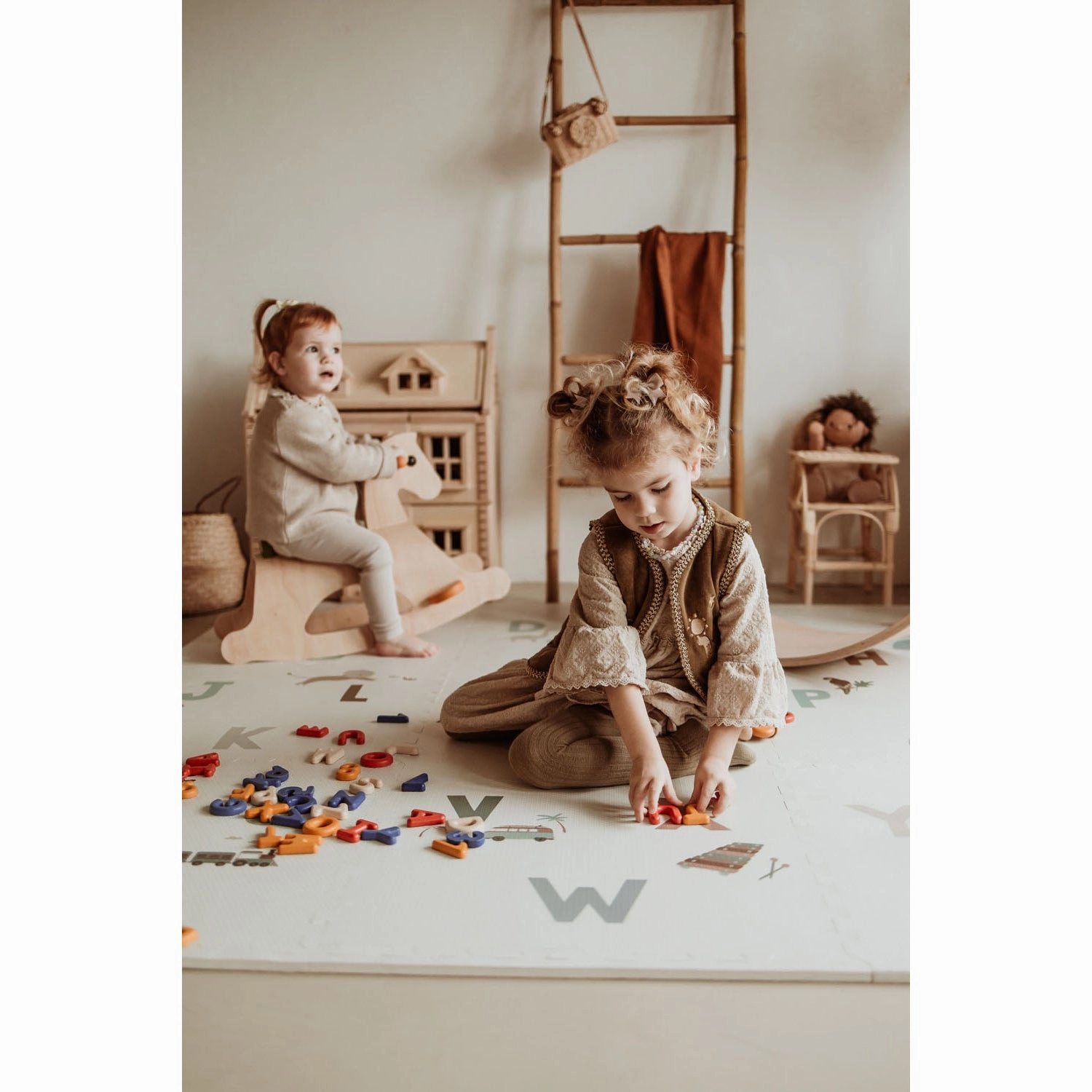 Play&Go EEVAA 3-in-1 Reversible Puzzle Playmat - Alphabet - 180x180cm