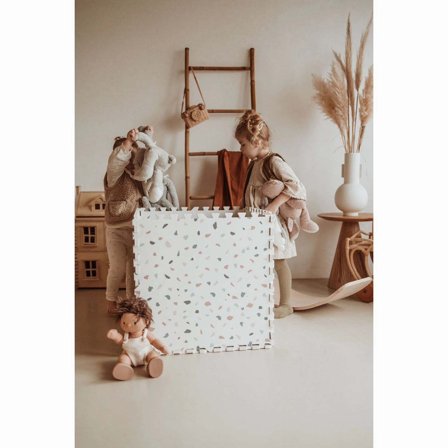 Play&Go EEVAA 3-in-1 Reversible Puzzle Playmat - Alphabet - 180x180cm