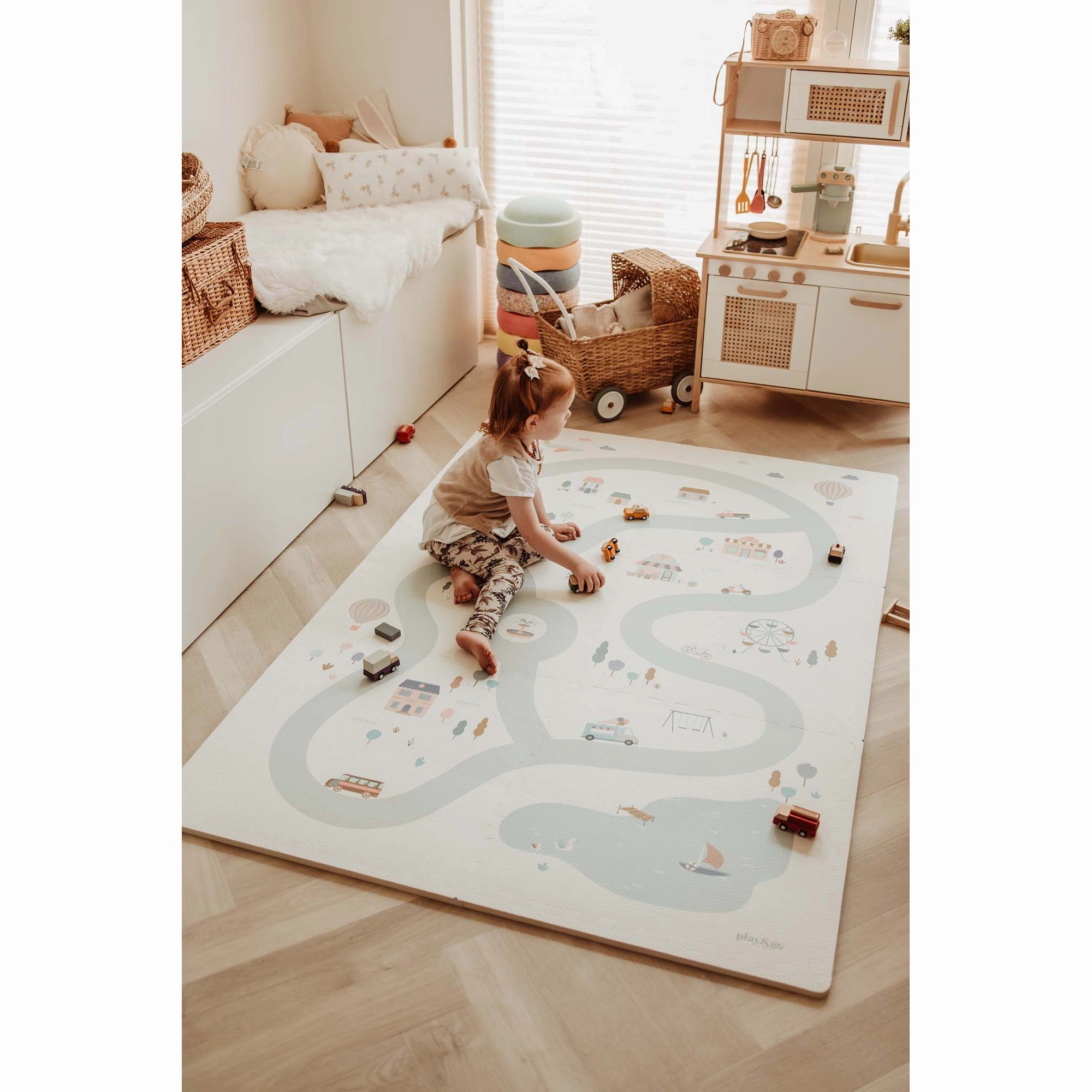 Play&Go EEVAA 3-in-1 Reversible Puzzle Playmat - Village/Terrazzo - 120x180cm