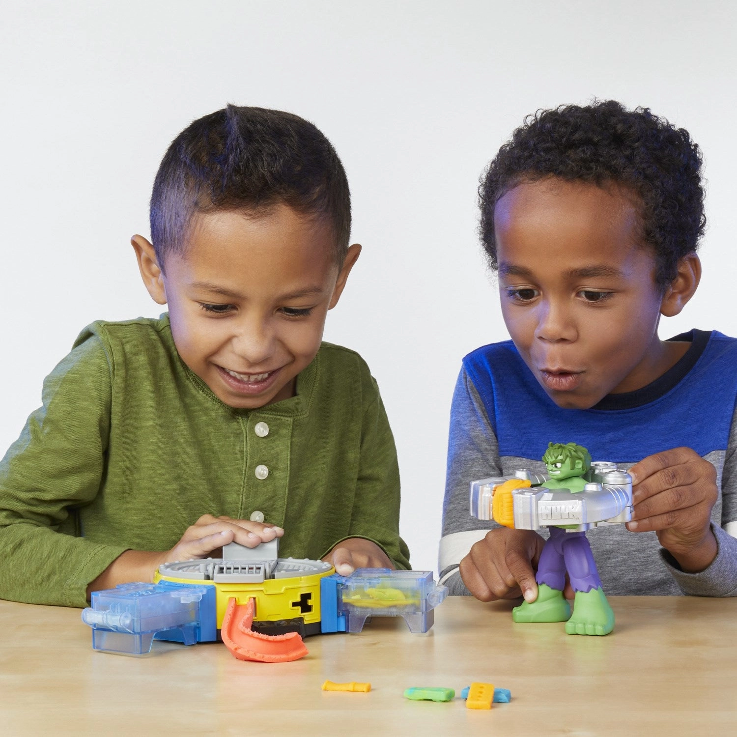 Play-Doh Hulk Smash & Squish