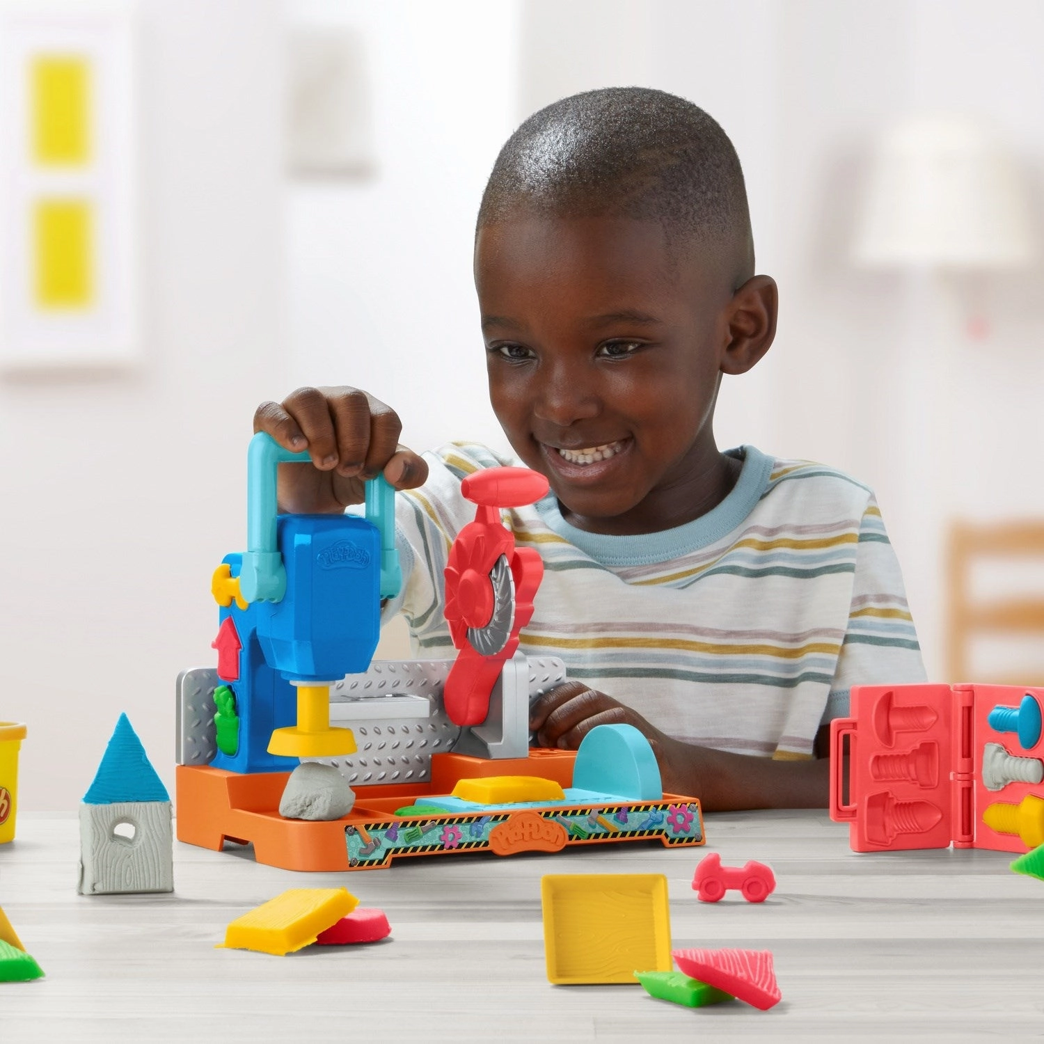 Play-Doh Stamp N Saw Tool Bench Playset