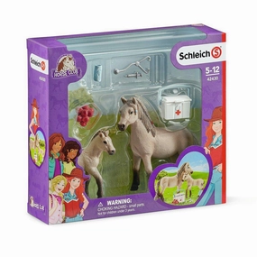Schleich Toys Horse Club Hannahs First-Aid Kit