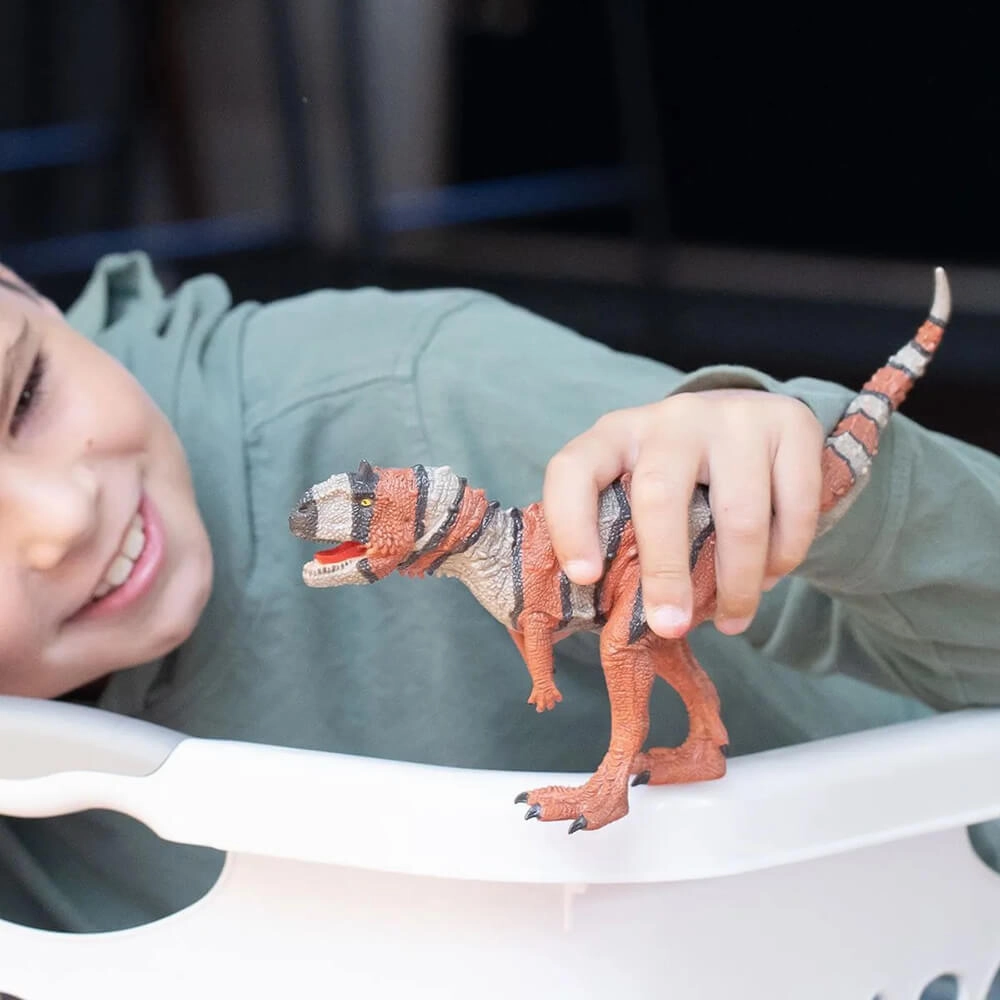 Schleich Toys Schleich Dinosaurs Majungasaurus