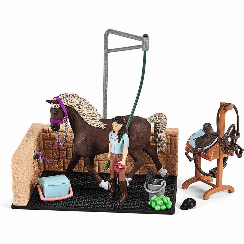 Schleich Toys Schleich Horse Club Washing Area with Horse Club Emily & Luna Playset