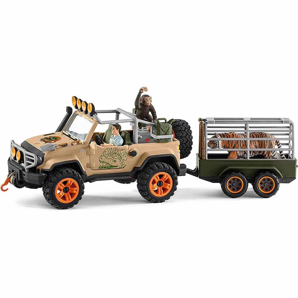 Schleich Toys Schleich Wild Life 4X4 Vehicle with Winch Playset