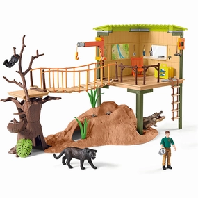 Schleich Toys Schleich Wild Life Wild Life Ranger Adventure Station Playset