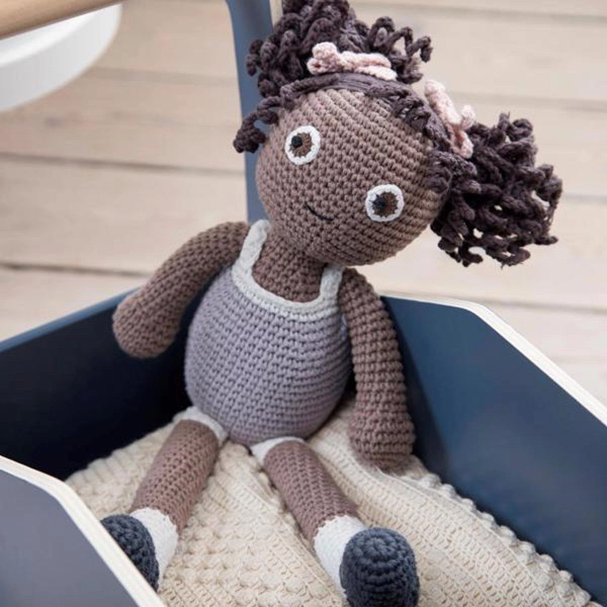 Sebra Knitted Doll Poppy