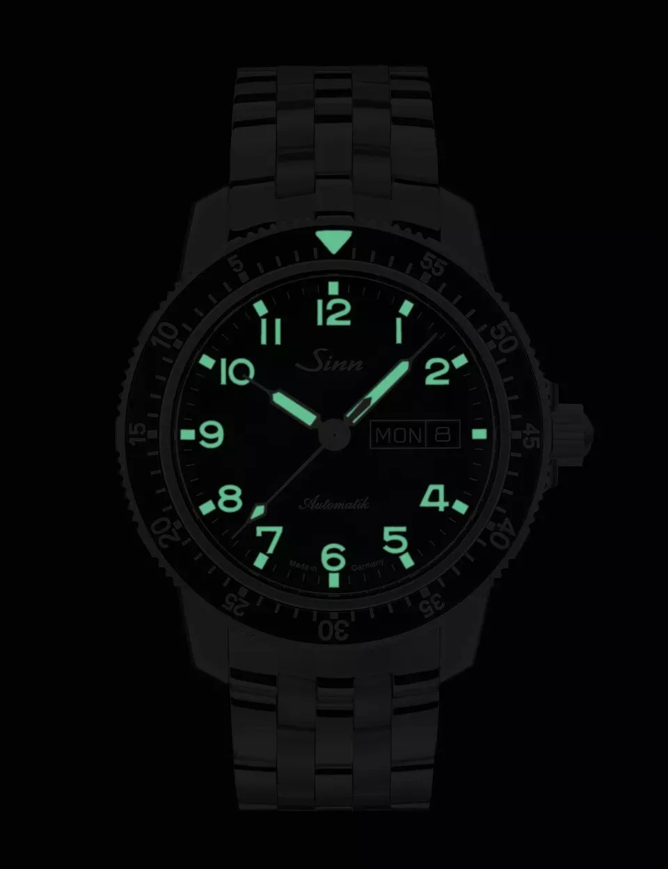 Sinn Watches Sinn 104 St Sa I W Silicone Black Watch
