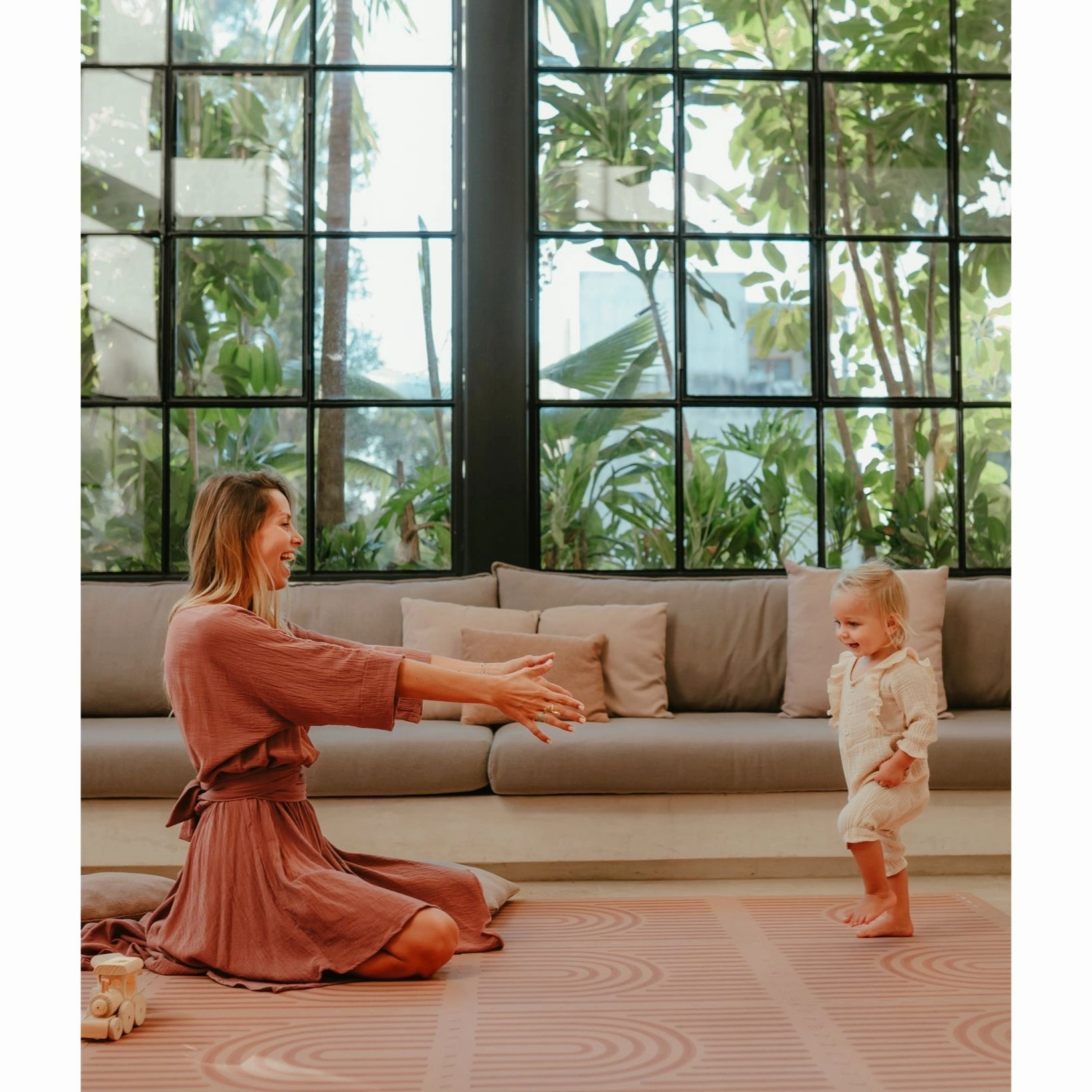 Toddlekind Prettier Puzzle Playmat Linear Camel 120x180cm - 6 Tiles & 12 Edging Borders